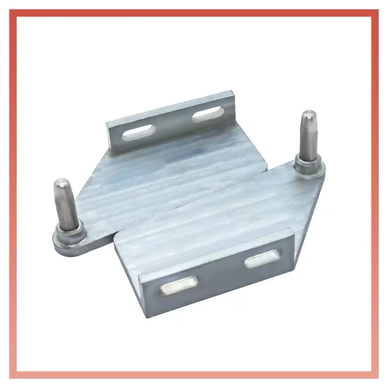 C34 Hinge